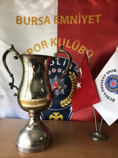 1991-1992 Voleybol Türkiye A2 Ligine Yükselme Müsabakaları İkincisi