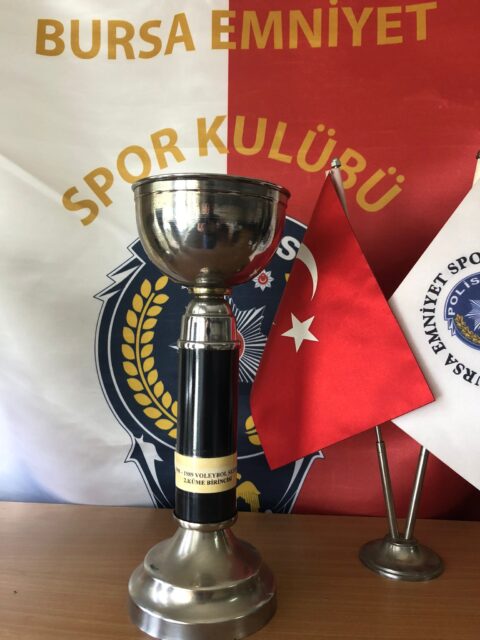 1988-1989 Voleybol Sezonu 2.Küme Birincisi