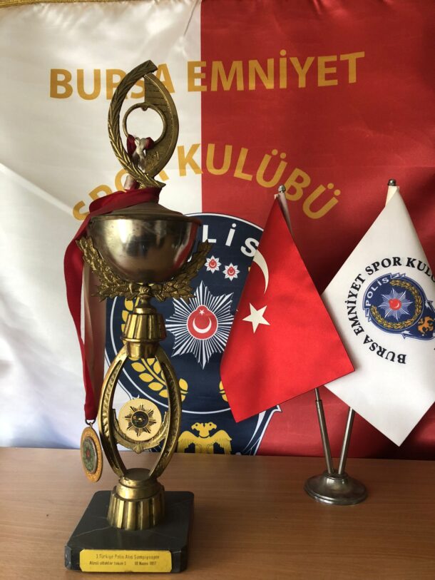 Üçüncü Türkiye Polis Atış Şampiyonası Ateşli Silahlar Birincisi 1987